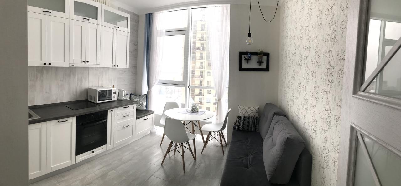 Bright Apartment In Arkadia Одеса Екстер'єр фото