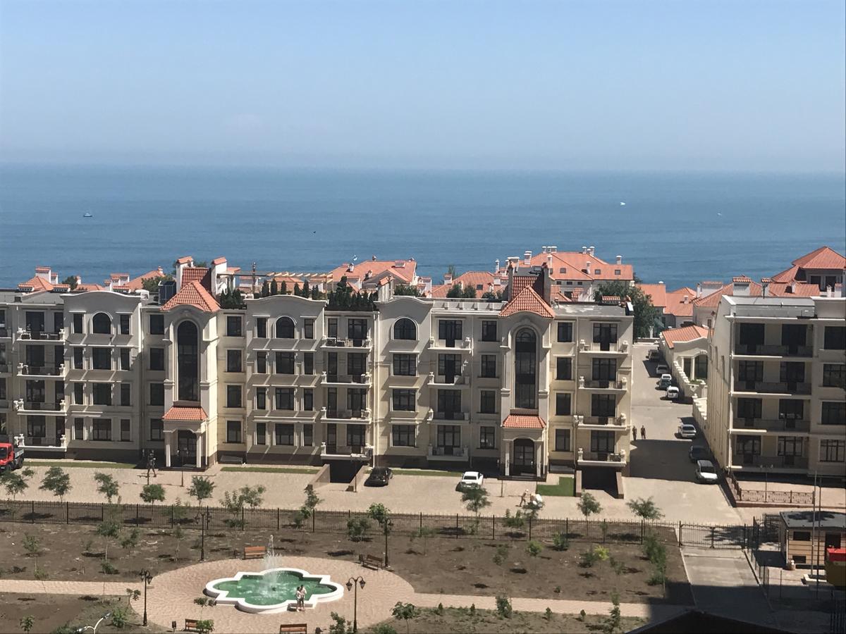 Bright Apartment In Arkadia Одеса Екстер'єр фото